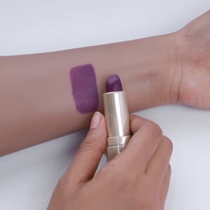 Guerniss Rouge Allure Velvet Matte Lipstick 3.5g - GS016