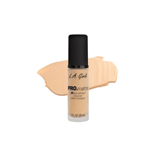 L.A. Girl Pro.Matte Foundation 30ml - GLM718 Sandy Beige