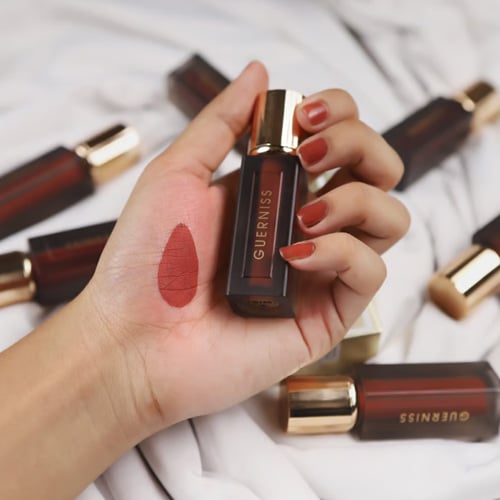 Guerniss Lip Glaze Delicate and Silky 3g - G106