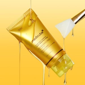 Medicube Kojic Acid Turmeric Night Wrapping Mask 75ml  •