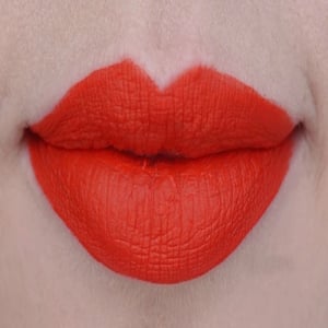 Wet n Wild Megalast Liquid Catsuit Matte Lipstick 6g - 929B Flame Of The Game