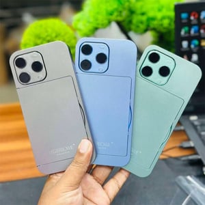 Biggerbowie Iphone 14 Pro Max Shaped 11 Color Eyeshadow Palette with Mirror - Midnight Green