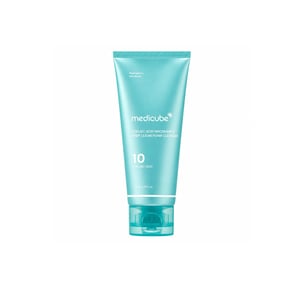 Medicube Azelaic Acid Niacinamide Deep Clean Foam Cleanser 120g •