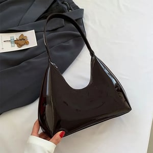 Trendy Fashionable Bag - Black