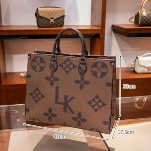 Fashionable Shoulder Bag For Women (240041)