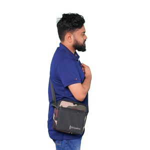 StripeInc Crossbody Bag for Unisex - Jungle Camouflage
