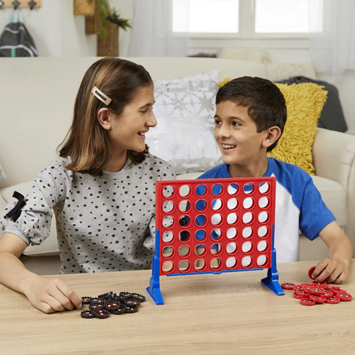 Connect 4 Spiderman Assembling Toy