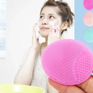 2pcs Silicone Massage Brush - Baby Pink & Baby Blue