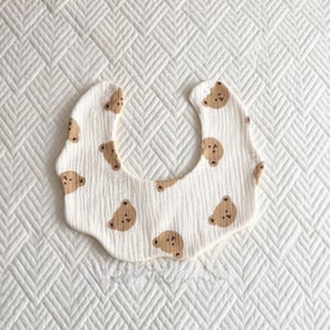 Baby Bear Head Solid Color Cute Pattern Baby Bibs (240019)