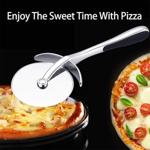 Pizza Cutter With Metal Handle