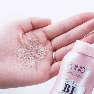 Pond's BB Translucent Facial Powder 50g  •