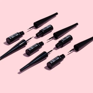 Collection Fast Stroke Long Wear Liner - Black 1