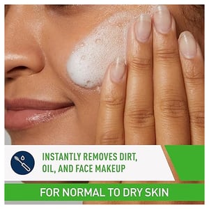 Cerave Hydrating Cream to Foam Cleanser for Normal to Dry Skin 473ml •