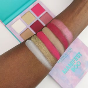 Makeup Revolution Manifest Boo Eyeshadow Palette