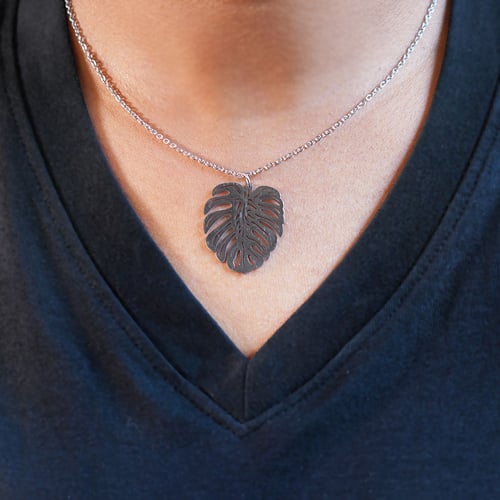 Fashionable Titanium Steel Colorfast Necklace - G