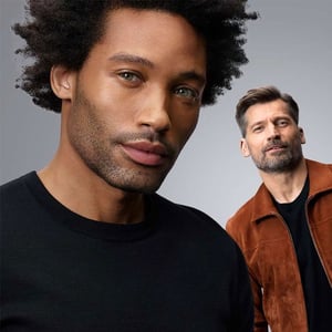 L'Oreal Paris Men Expert Pure Carbon Anti-Blackhead Daily Face Scrub 100ml •