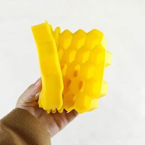 Honeycomb Pattern Ice Cube Trays With Cover - Yellow