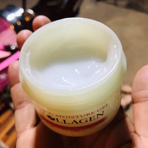 Daiso Deep C Collagen Moisture Gel Cream 40g •