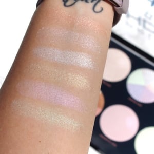 Makeup Revolution Pro HD Amplified Highlighter Palette - Glow Getter