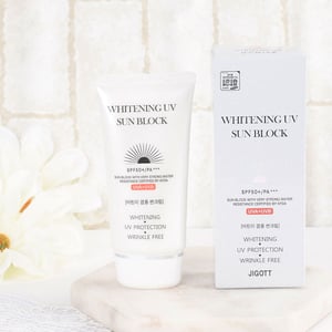 Jigott Whitening UV Sun Block 70ml - SPF 50+ PA+++ •