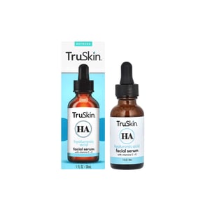 TruSkin Hyaluronic Acid Hyaluronic Acid Facial Serum With Vitamins C + E 30ml •