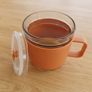 Portable Glass Water Bottle With Transparent Lid •