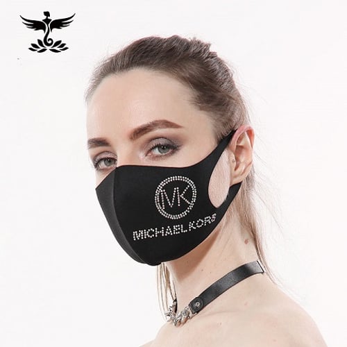 Classic Fashion Breathable Face Mask (301061)