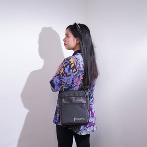 StripeInc Crossbody Square Shape Bag For Unisex - Urban Camouflage