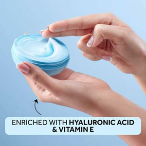 Pond's Hydra Miracle Hyaluronic Super Light Gel Moisturiser 49g •