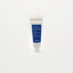 JNH Whipping Cleansing Foam 10g •