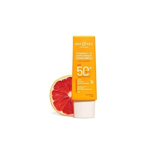 Dot & Key Vitamin C + E Super Bright Sunscreen SPF 50+ with Sicilian Blood Orange PA+++ 80g•