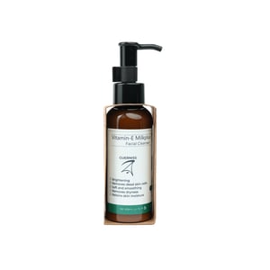 Guerniss Raw Vitamin E Milkplus Facial Cleanser 100ml