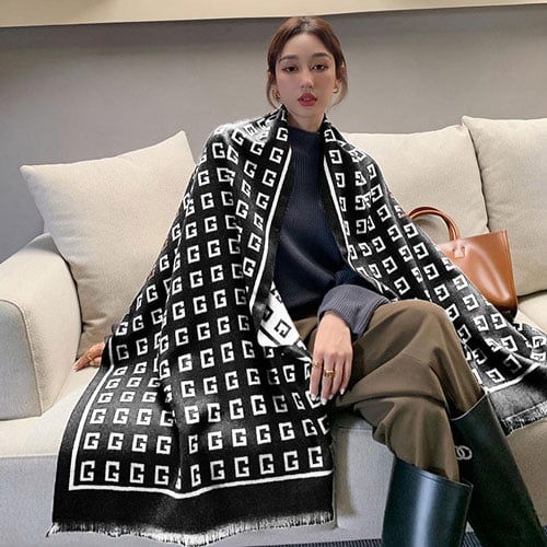 Trendy Korean Style Cashmere Shawl - Gaudi Pattern