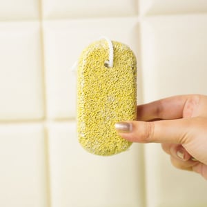 Zinger Pumice Stone Foot Scrub - Yellow