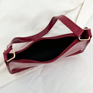 Trendy Fashionable Weightless Bag - Maroon