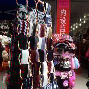 Foldable 28 Ring Scarf Hanger - Orange & White