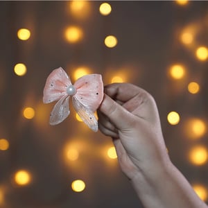 Cute Bow & Pearl Hair Clip 1pc - Peach Pink