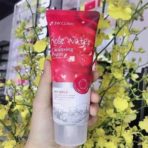 3W Clinic Rose Water Cleansing Foam 100ml •
