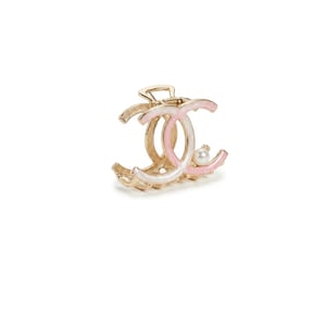Chanel Style Metal Hair Clip - Pink