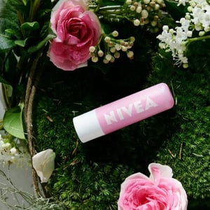 Nivea Soft Rose Long Lasting Moisture Caring Lip Balm 4.8g