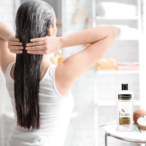 Tresemme Keratin Smooth With Marula Oil Conditioner 700ml •