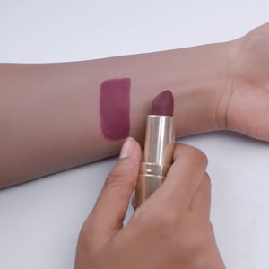 Guerniss Rouge Allure Velvet Matte Lipstick 3.5g - GS020