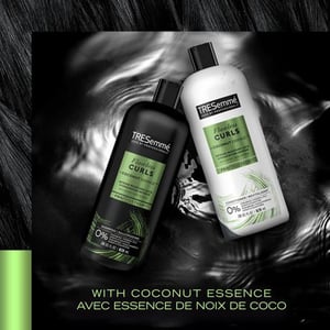Tresemme Flawless Curls + Coconut Essence Conditioner 828ml •
