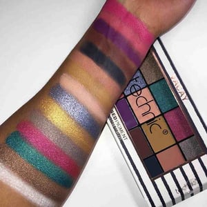 Technic Pressed Pigment Eyeshadow Palette - Vacay  •