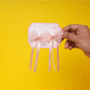 Mini Glossy Bow with Pearl & Lace Hairclip 1 Pair - Baby Pink