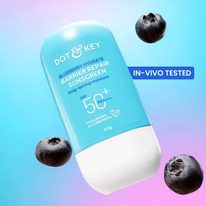 Dot & Key Blueberry Hydrate Barrier Repair Sunscreen With Hyaluronic And 5 Ceramides 50ml SPF 50+ PA++++ •