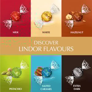 Lindt Lindor Pistachio Milk Chocolate Truffles 200g •