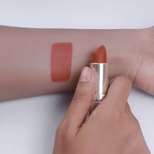 Guerniss Rouge Allure Velvet Matte Lipstick 3.5g - GS027