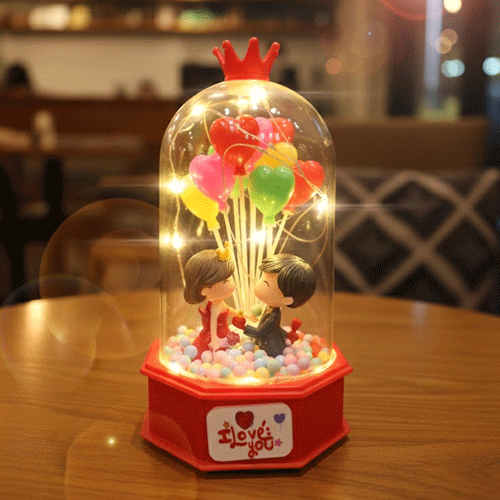 Romantic Couple LED Dome Lamp With Heart Balloons