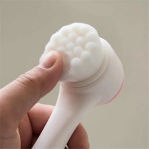 Kiss Lovely Facial Cleansing Brush - Pink